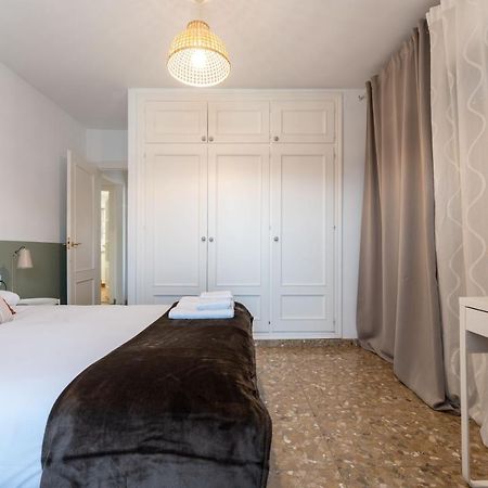 Claveles Apartment By Bossh! Apartments Malaga Exterior photo