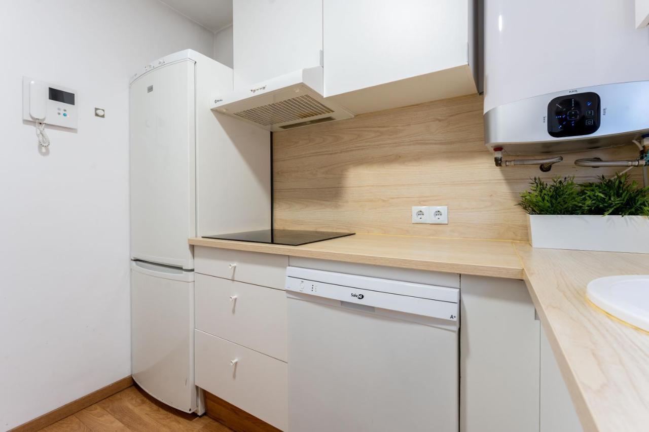 Claveles Apartment By Bossh! Apartments Malaga Exterior photo